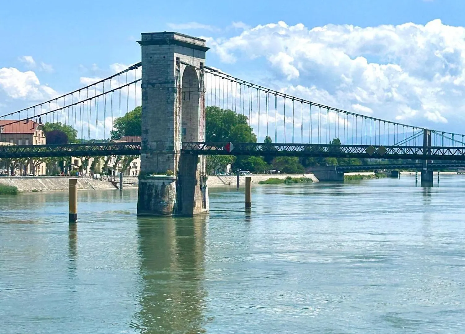 Studio En Centre Ville Avec Vue Rhone Tournon-sur-Rhone France